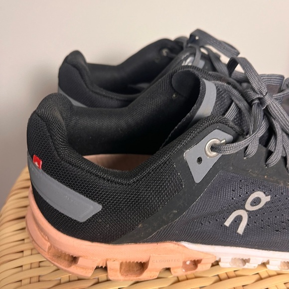 ON Women's Cloudflow 3.0 Running Shoes, Rock / Rose - Picture 3 of 14